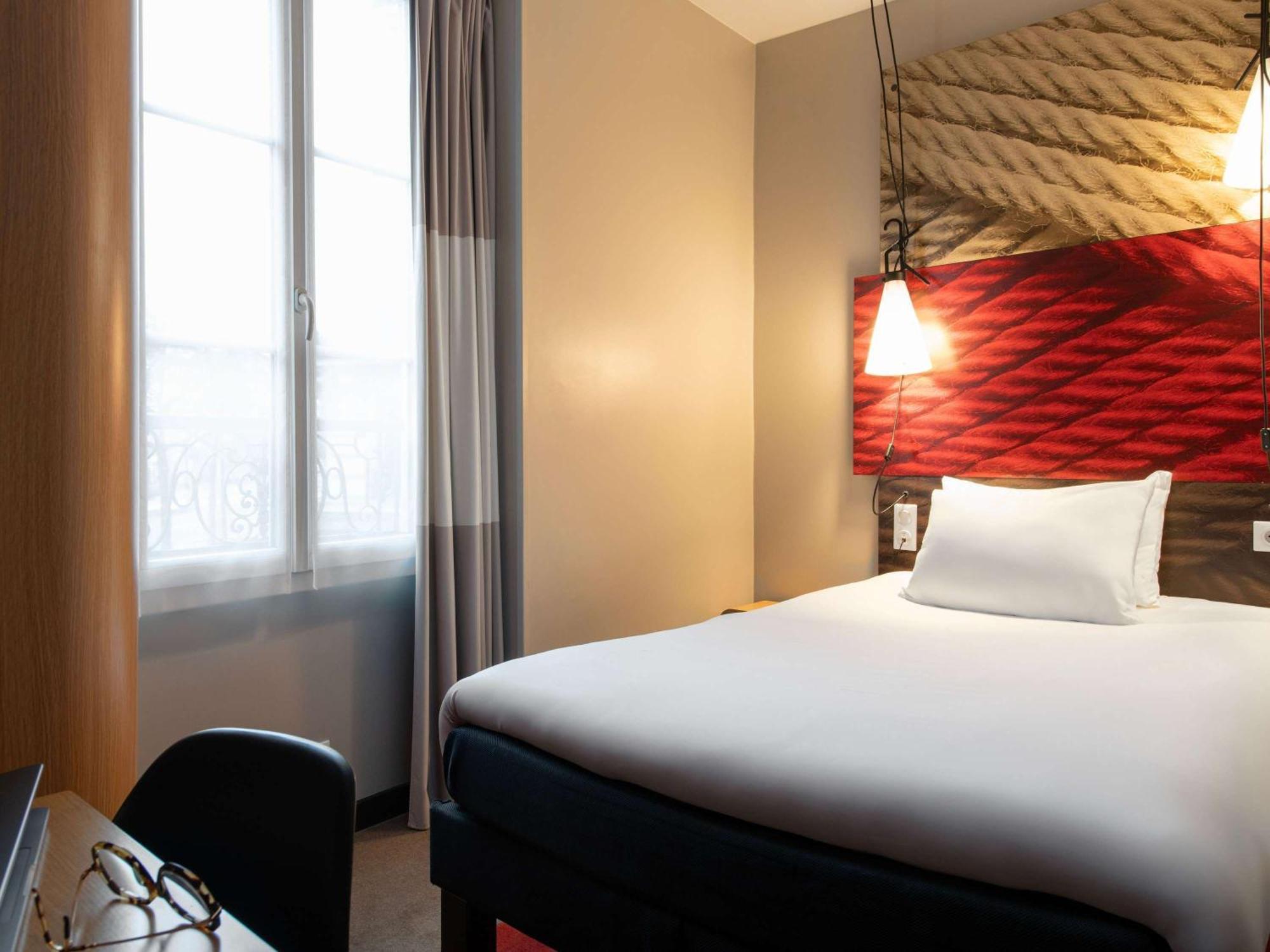 Hotel Ibis Paris Avenue De La Republique Esterno foto